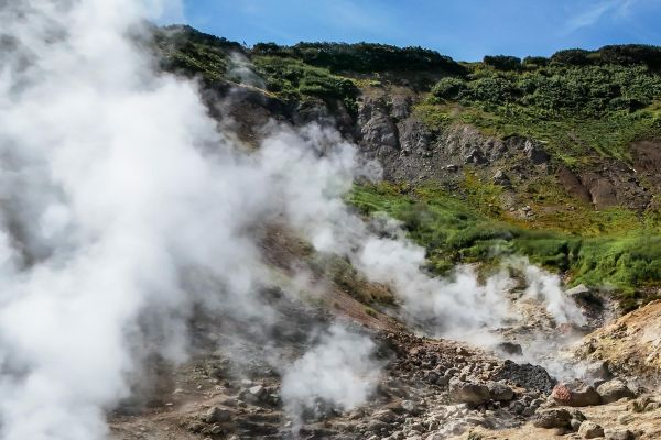Тур на Камчатку на 8 дней: Курильское озеро, вулканы, гейзеры