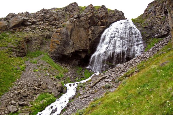 Экскурсия к водопаду «Девичьи косы» из Терскола