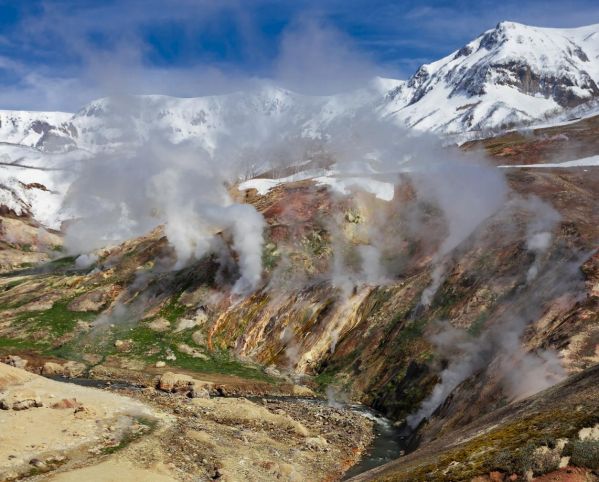 Тур на Камчатку в июле: вулканы, серфинг и Долина гейзеров за 8 дней