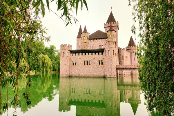 Экскурсия в замок Шато Эркен из Нальчика