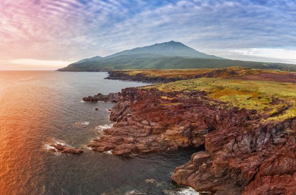 Тур на остров Итуруп на 3 дня: Тихий океан, Белые скалы, вулканы