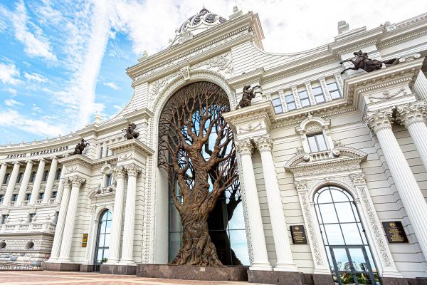 Тур в Казань на 3 дня с экскурсиями в музеи и Свияжск