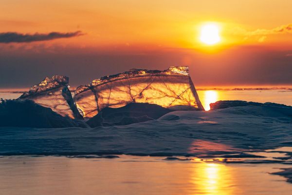 Новый год 2026 на Байкале: тур на 5 дней с посещением Хужира и Листвянки