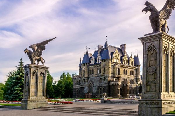 Экскурсия в замок Гарибальди из Самары