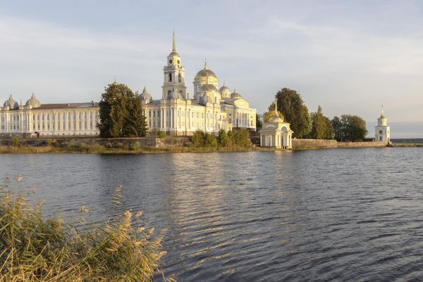 Тур в Нилову пустынь на 2 дня с трансфером из Москвы