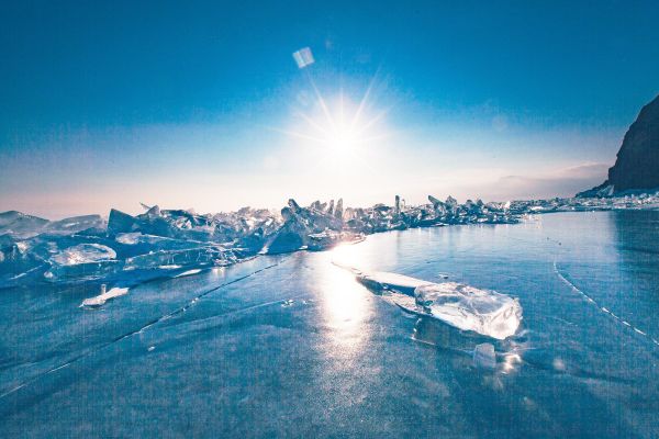 Фотосессия на льду Байкала