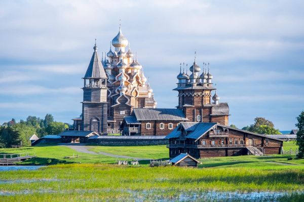 Вертолетная экскурсия на остров Кижи из Петрозаводска