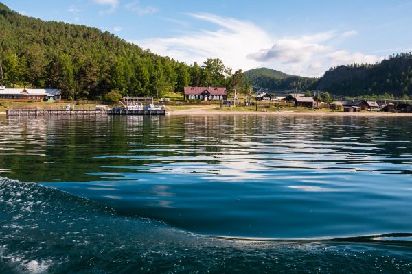 Экскурсия на теплоходе в поселок Большие коты из Иркутска