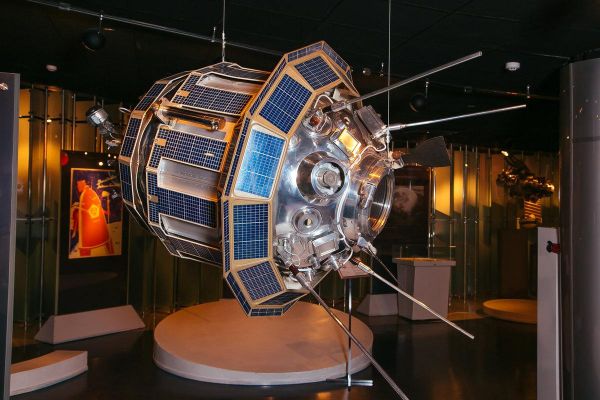 День космонавтики