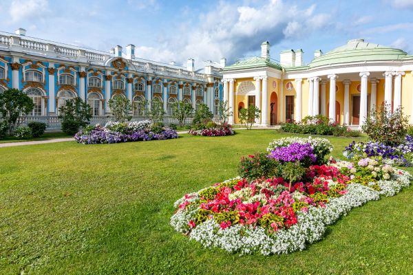 Тур в Санкт-Петербург на 2 дня для школьных групп