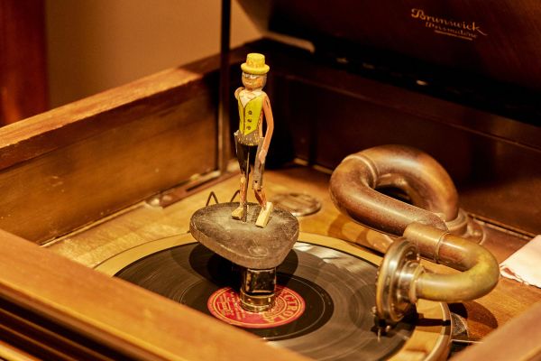 Экскурсия в музеи Вятского и мастер-класс по росписи игрушки