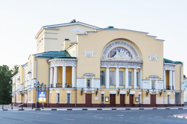 Обзорная пешеходная экскурсия по Ярославлю