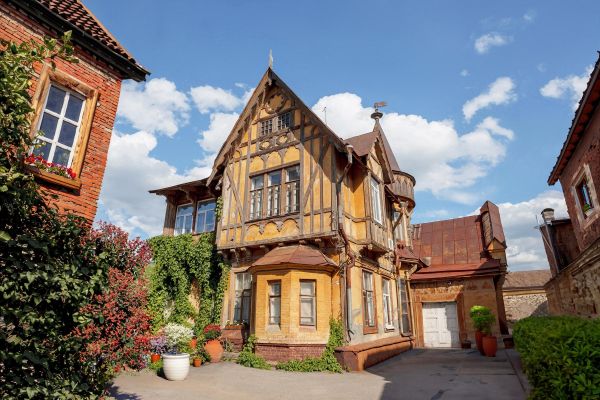 Экскурсия по необычным местам в центре Самары